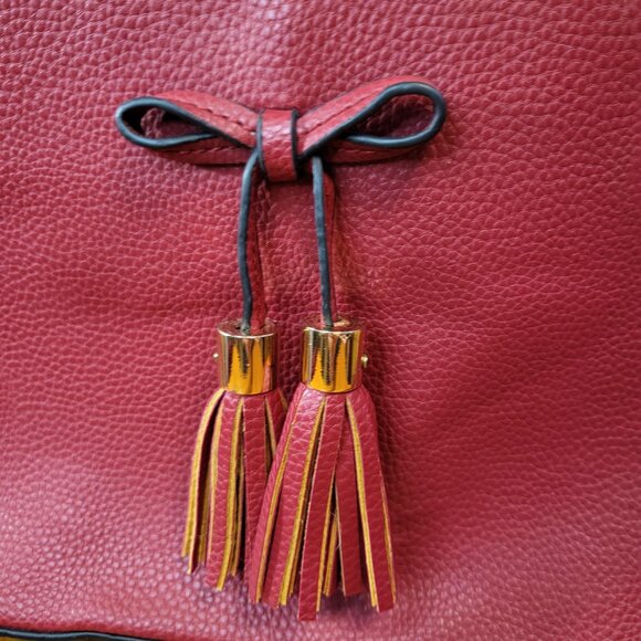 Unbranded Shoulder Bag w/ Bow Tassels Red 10x8.5x4 - Picture 4 of 8